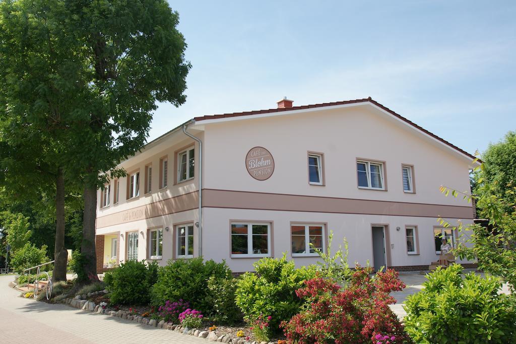 Cafe Und Pension Blohm Greifswald Kültér fotó