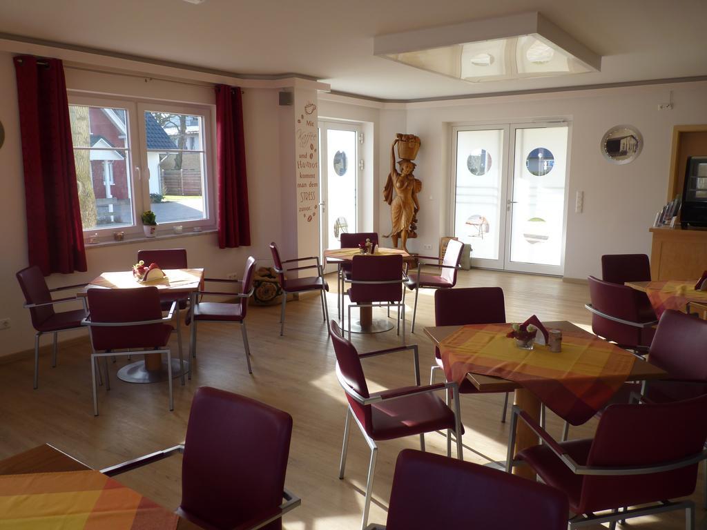 Cafe Und Pension Blohm Greifswald Kültér fotó