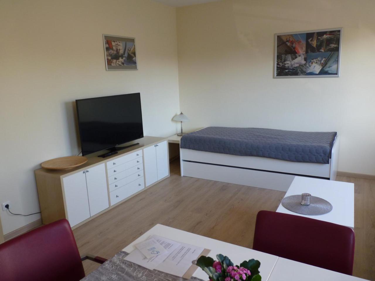 Cafe Und Pension Blohm Greifswald Kültér fotó