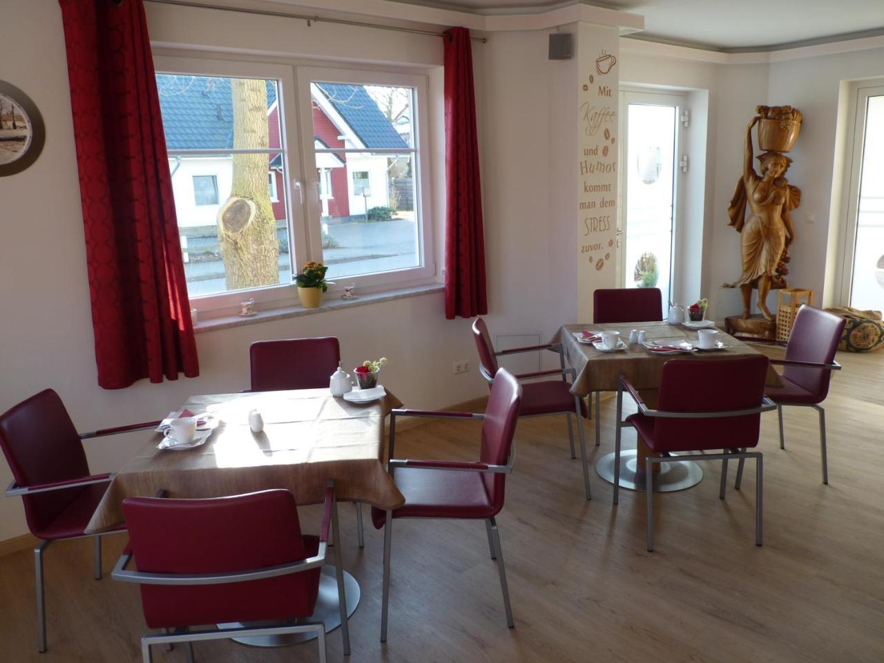 Cafe Und Pension Blohm Greifswald Kültér fotó